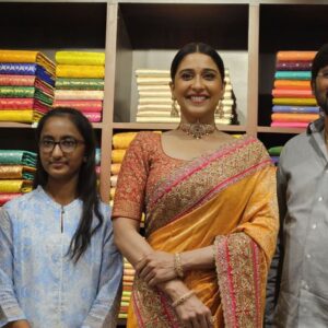 Actress Regina Cassandra Inaugurates Vastra Mahal – Kurnool’s Biggest Family Shopping Mall